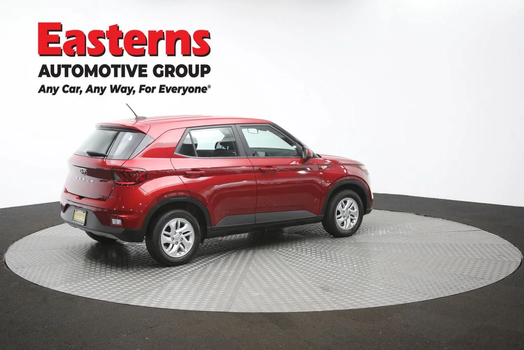 Used 2025 Red Hyundai SE image 40