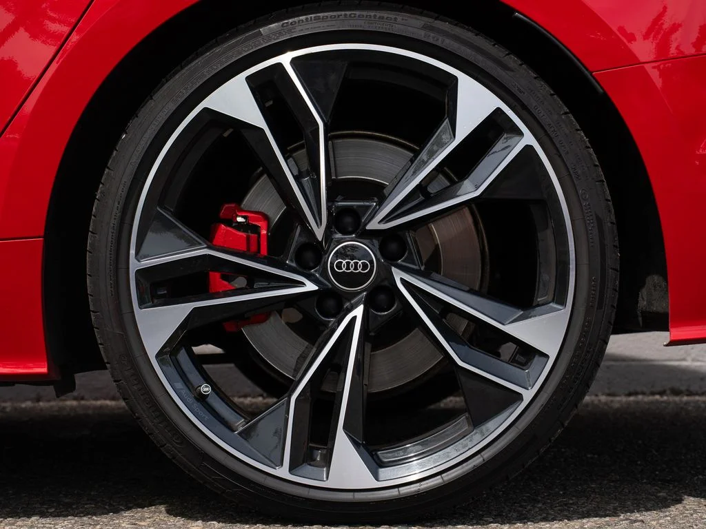 Used 2023 Red Audi  image 13