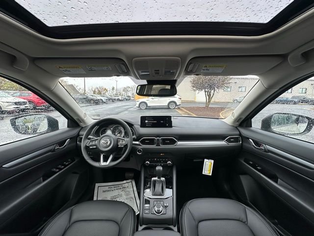 2025 Mazda CX-5 S Preferred package - Photo 2