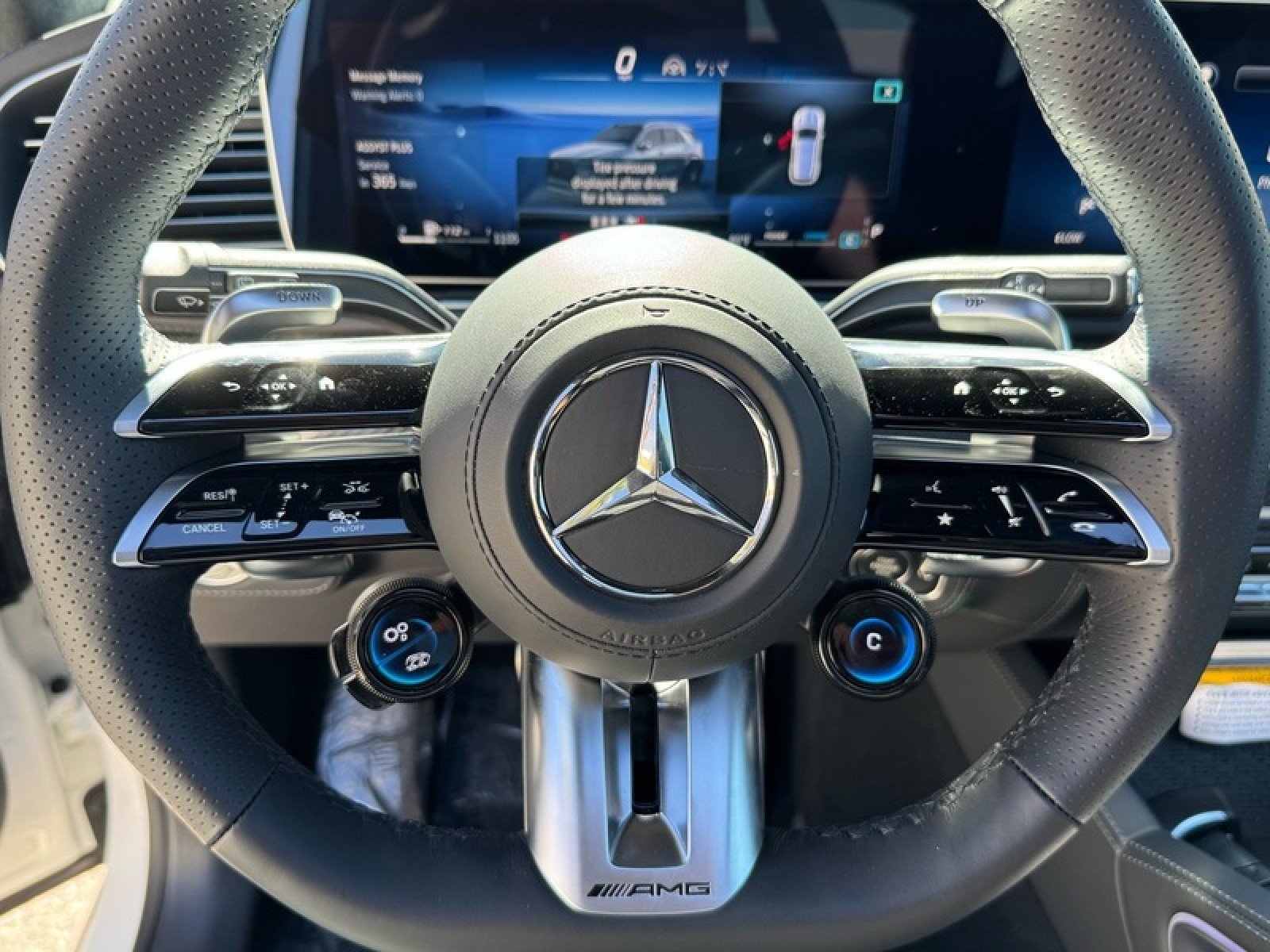 2025 Mercedes-Benz GLE AMG GLE63 S - Photo 21