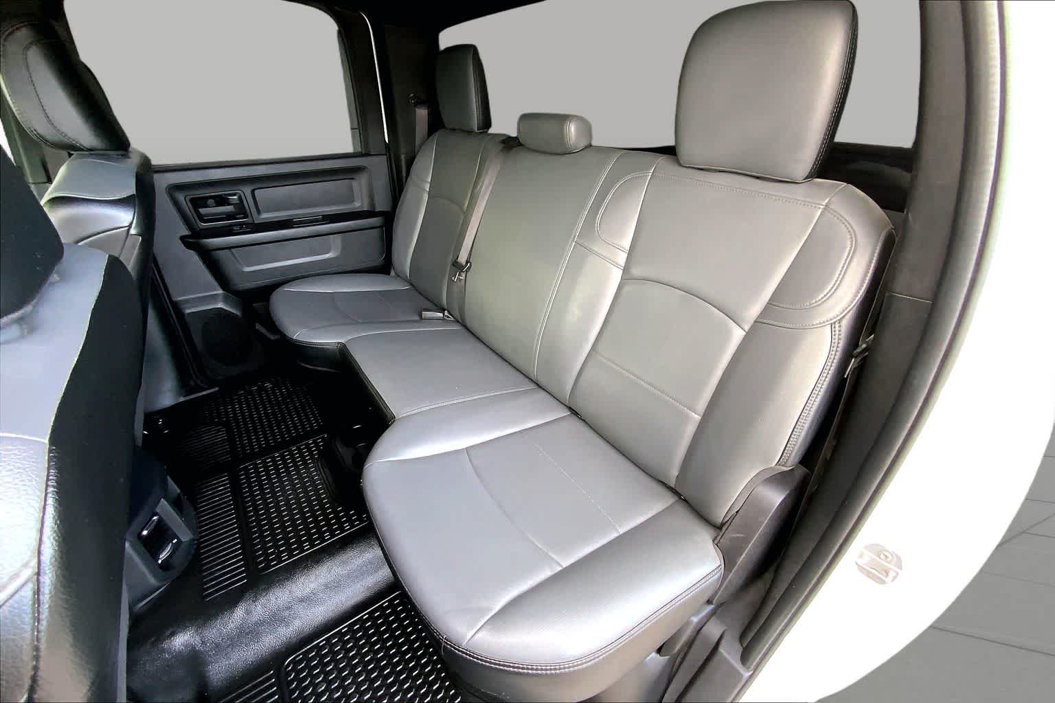 Used 2022 Bright White Clearcoat Ram Tradesman image 19