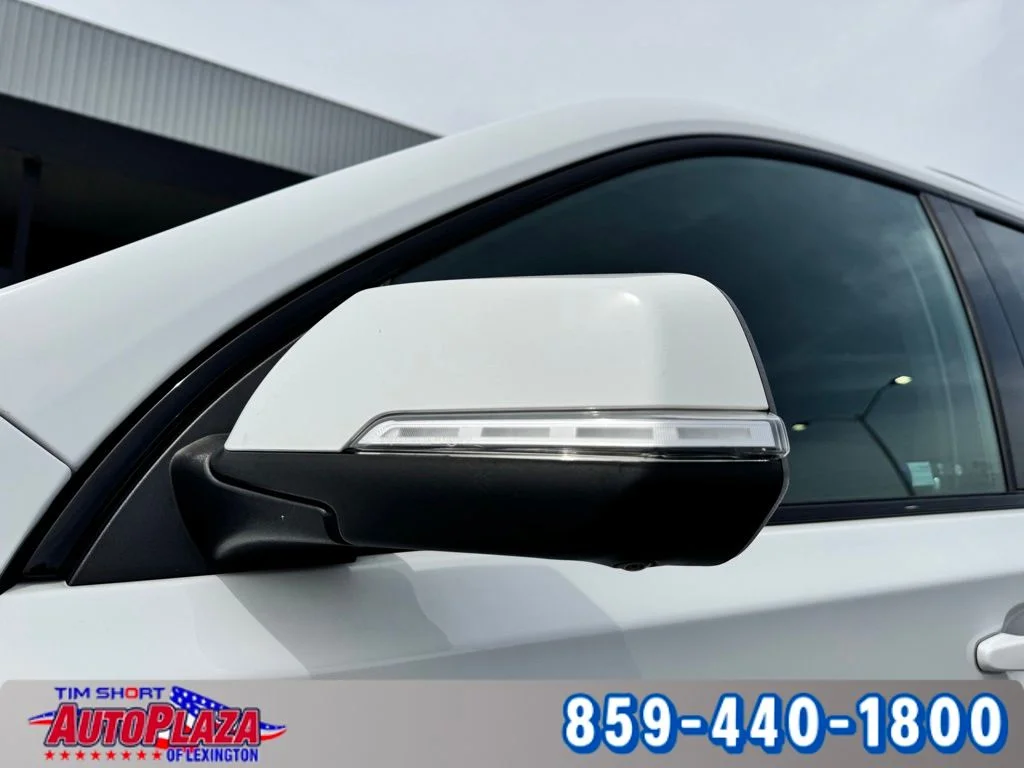 Used 2023 White Chevrolet RS image 17