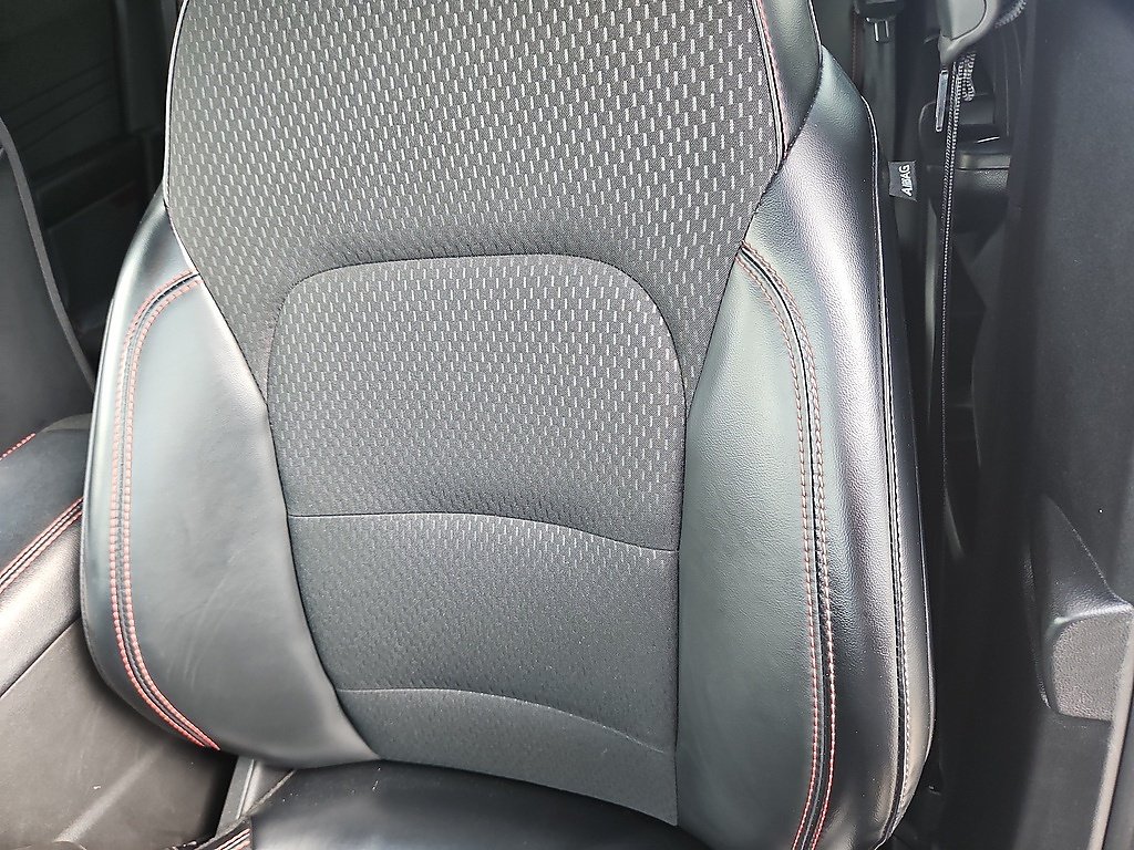 Used 2025 Vapor Blue Ford ST-Line image 15