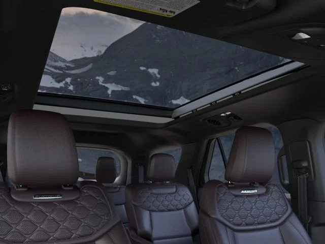 New 2026 White Ford Platinum image 22