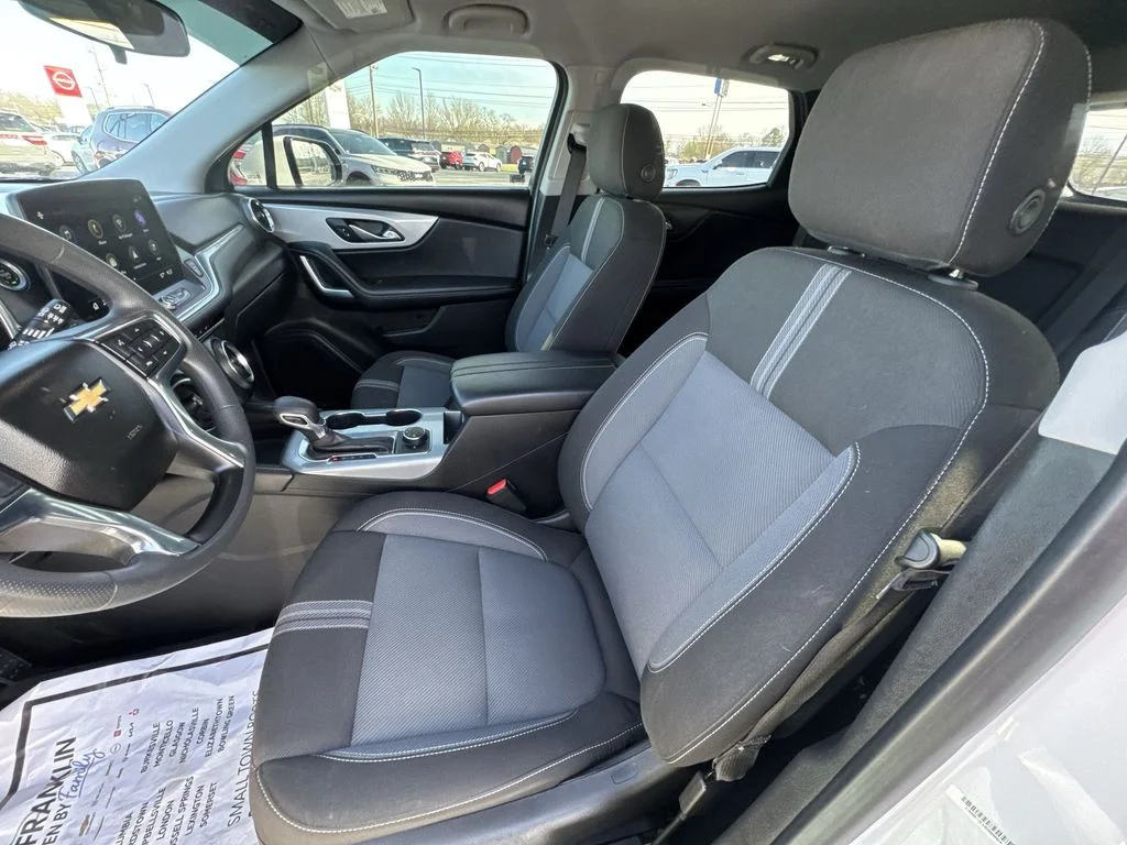 Used 2023 White Chevrolet LT image 11