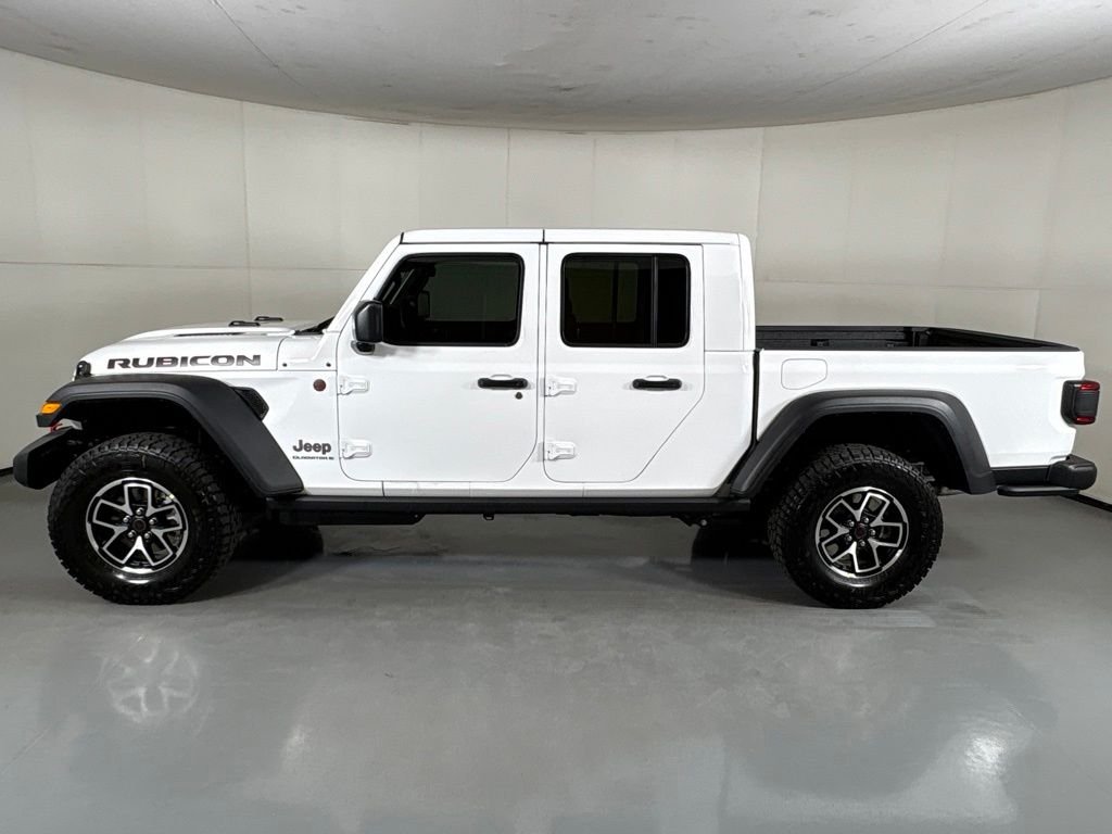 New 2026 Bright White Clearcoat Jeep Rubicon image 5