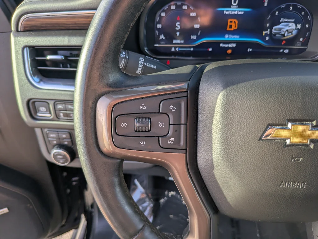 Used 2024 Black Chevrolet High Country image 31
