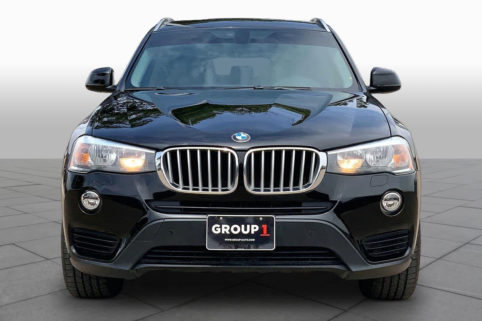 Used 2017 Black Sapphire Metallic BMW xDrive28i image 4