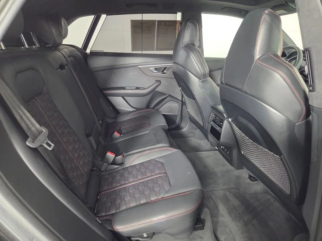Used 2024 Daytona Gray Pearl Effect Audi 4.0T image 29