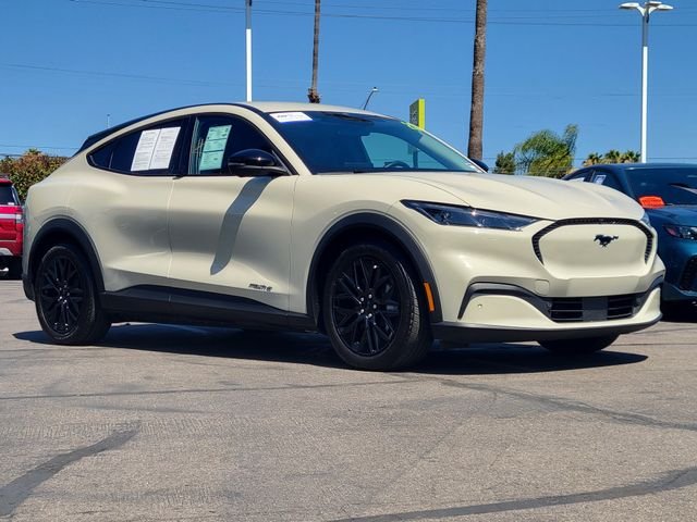 Certified Used 2025 Desert Sand Ford Select image 29