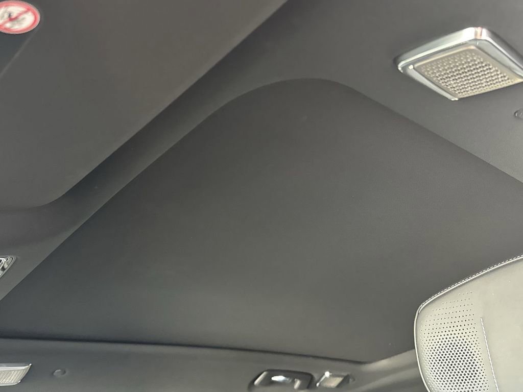 2026 Cadillac LYRIQ V Premium - Photo 21