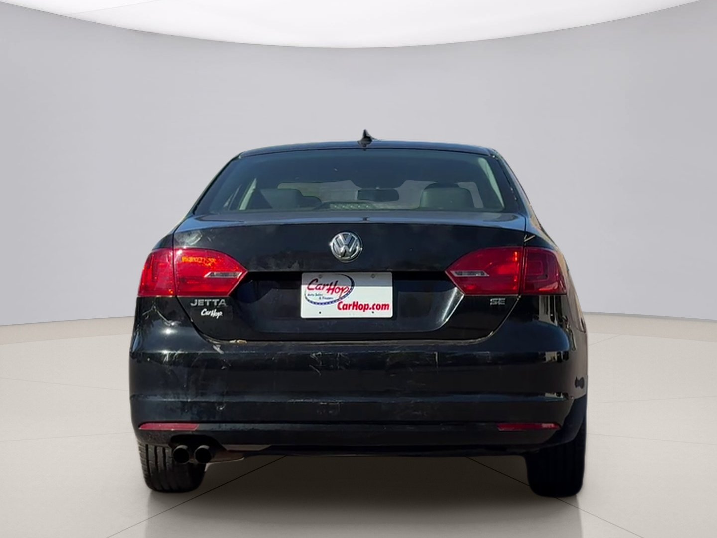 Used 2014 Black Volkswagen SE image 5