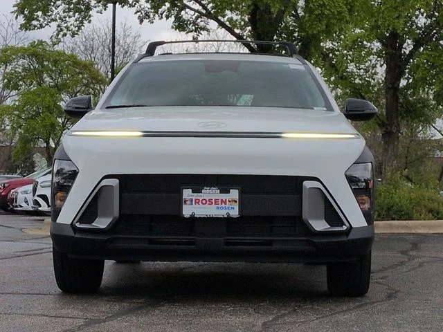 Used 2026 White Hyundai SEL Sport image 2