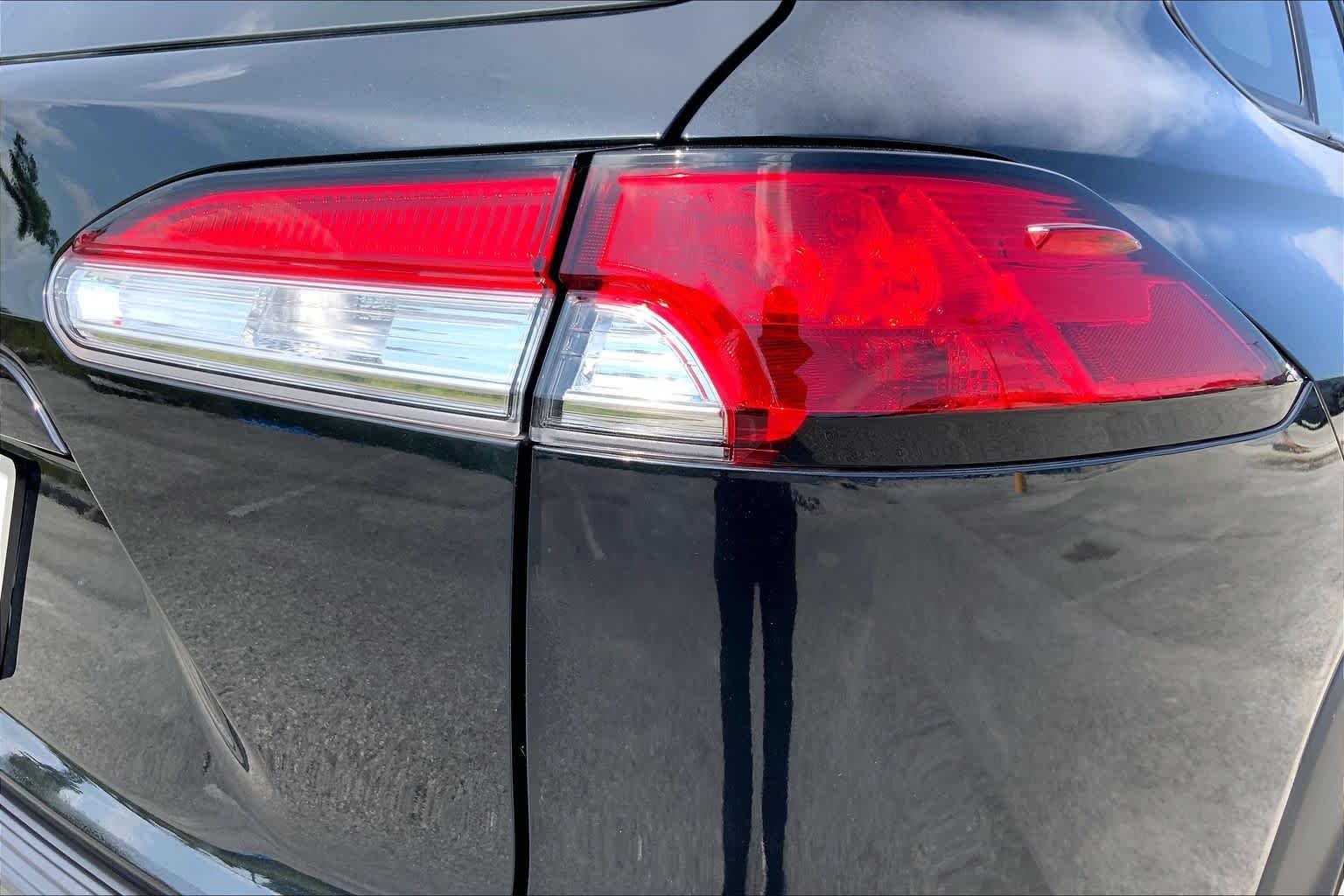Used 2025 Jet Black Toyota L image 30