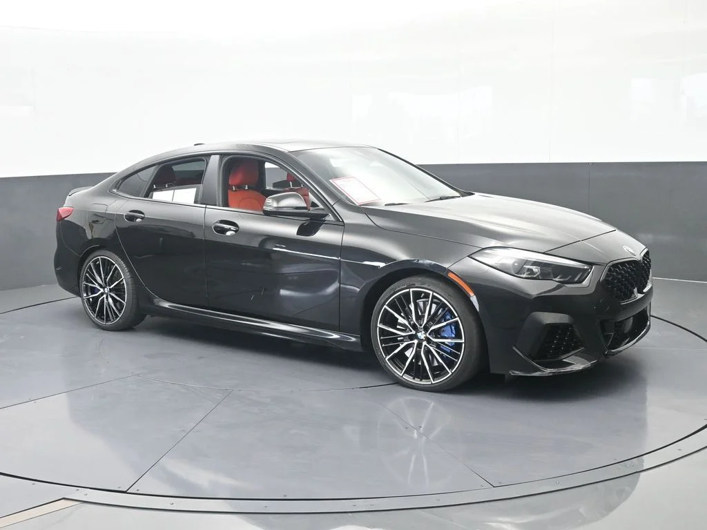 Used 2022 Black Sapphire Metallic BMW M235i xDrive image 7