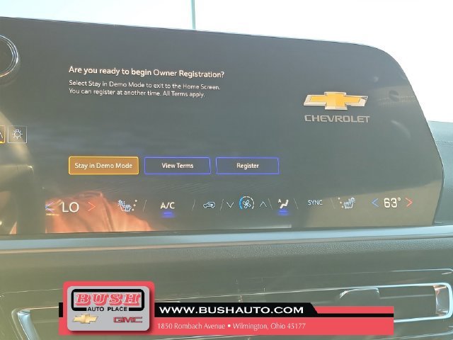 New 2027 Mosaic Black Metallic Chevrolet LT image 26