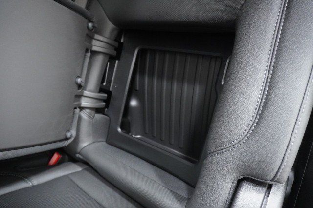 2026 GMC Sierra 1500 SLT - Photo 25