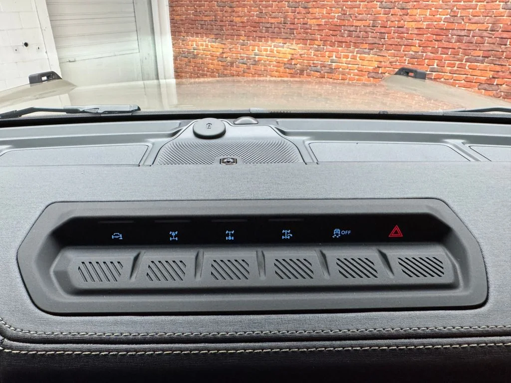 New 2025 Marsh Gray Ford Badlands® image 22