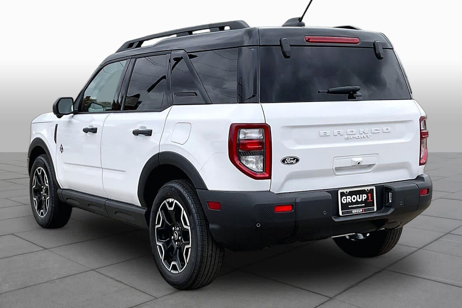 New 2026 Oxford White Ford Outer Banks® image 12