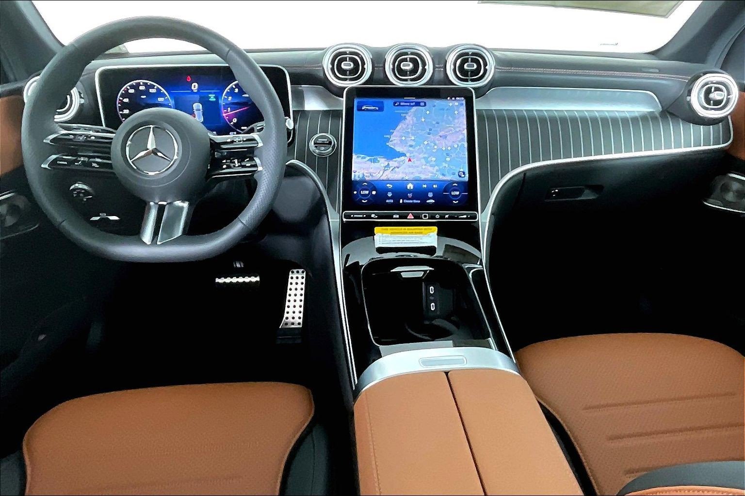 New 2026 Graphite Grey Metallic Mercedes-Benz GLC 300 image 18