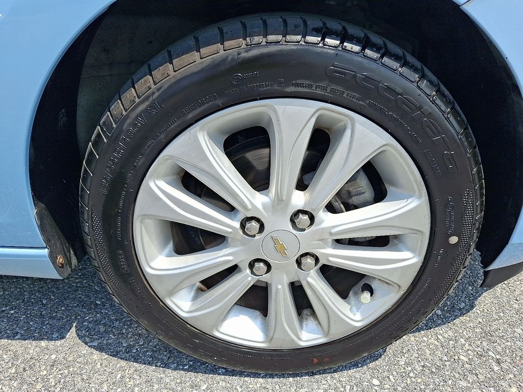 Used 2016 Blue Chevrolet 1LT image 9