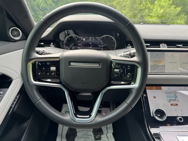 Used 2023 Santorini Black Metallic Land Rover R-Dynamic SE image 22