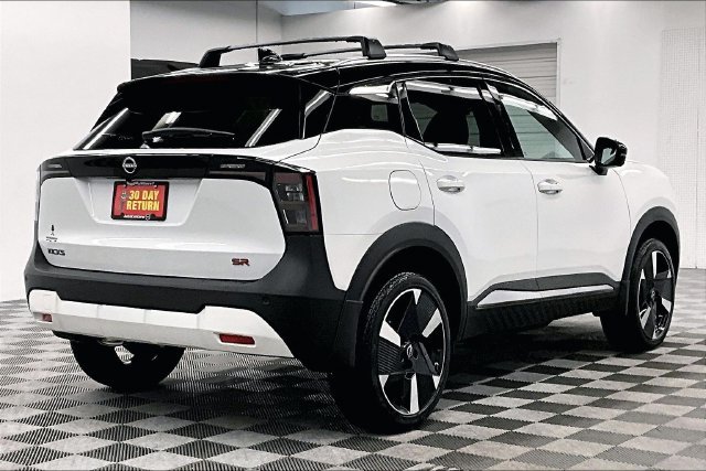 New 2026 Aspen White with Black Roof Nissan SR image 17