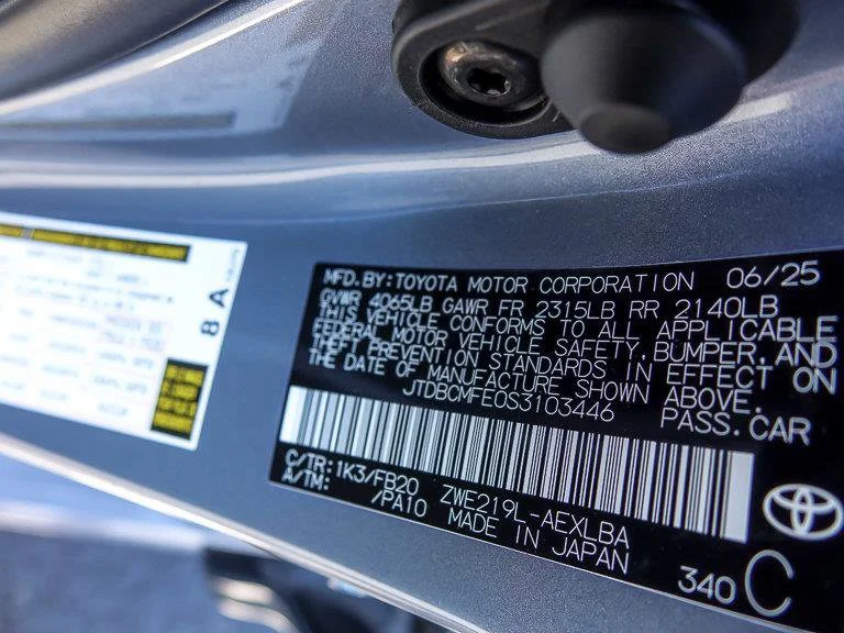 Used 2025 Celestite Toyota LE image 31