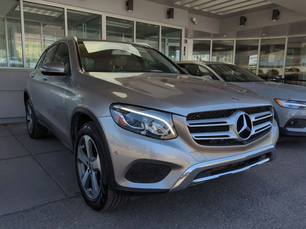 2019 Mercedes-Benz GLC GLC300 4MATIC's photo