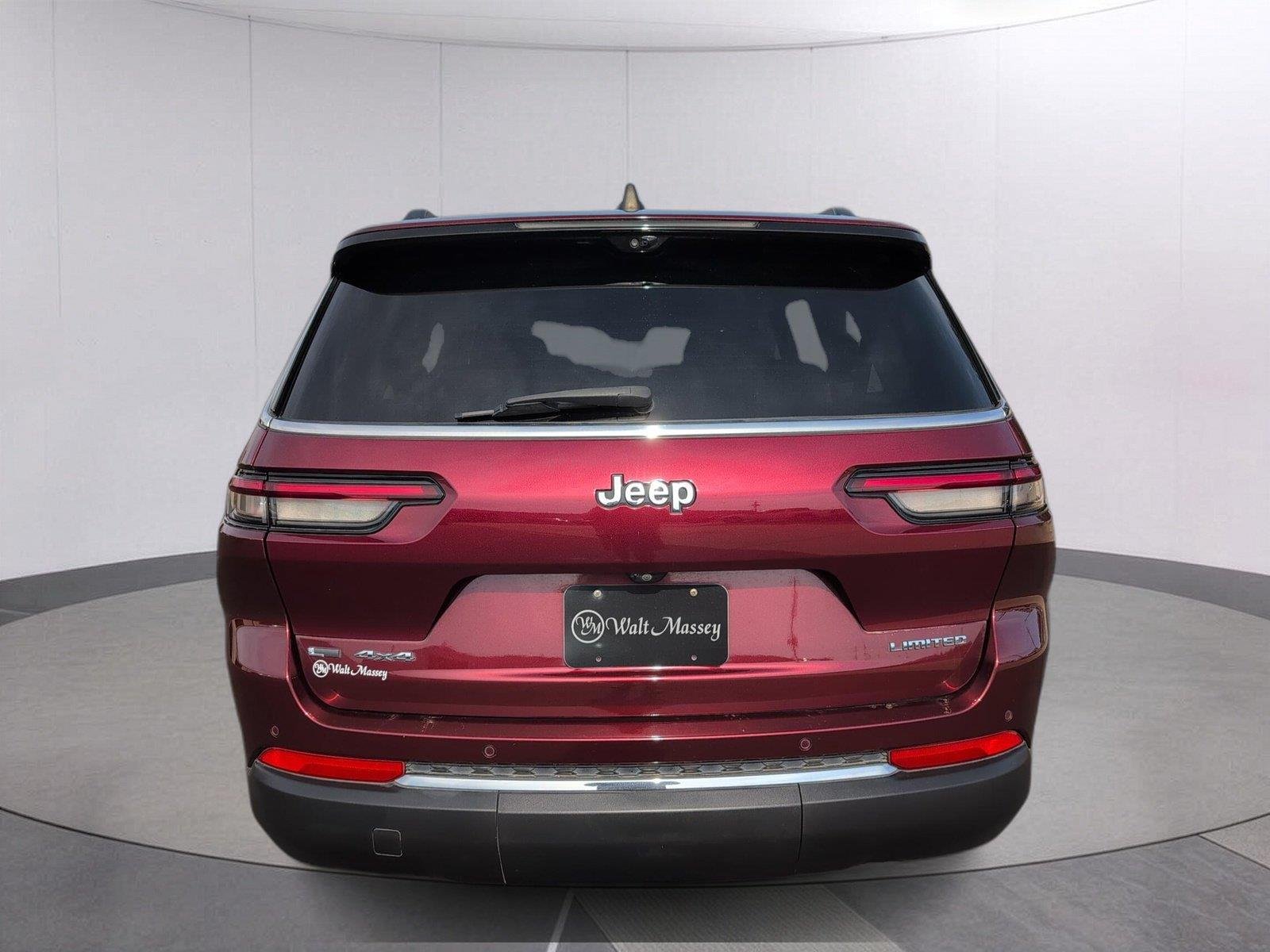Used 2021 Velvet Red Pearlcoat Jeep Limited image 6