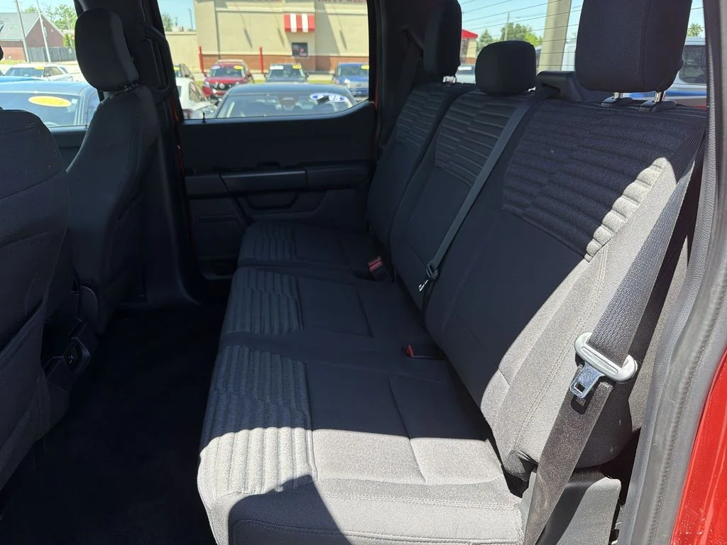 Used 2023 Red Ford XL image 27