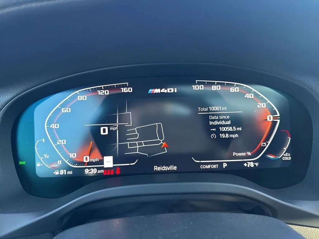 Used 2024  BMW M40i image 9