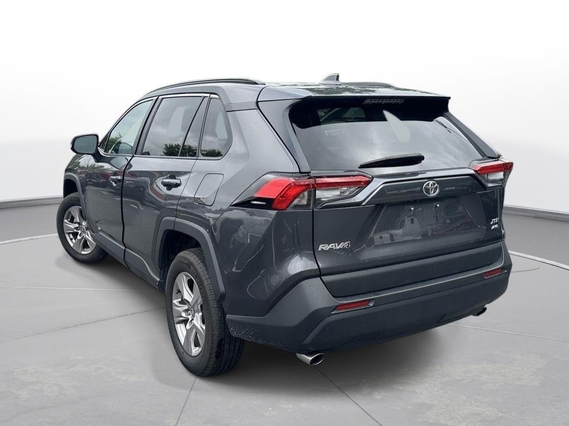 Certified Used 2025 Magnetic Gray Metallic Toyota XLE image 8