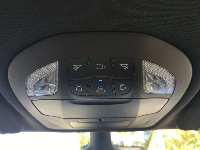 2026 Chrysler Voyager LX - Photo 24