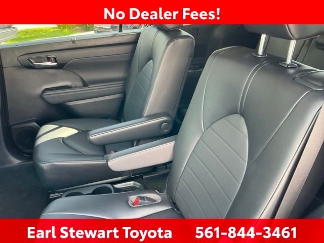 Used 2023 Blue Toyota XLE image 20