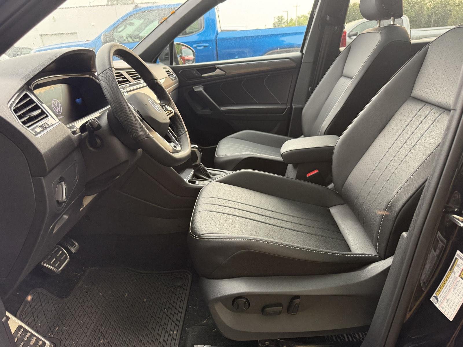 Used 2024 Deep Black Pearl Volkswagen SE R-Line Black image 10