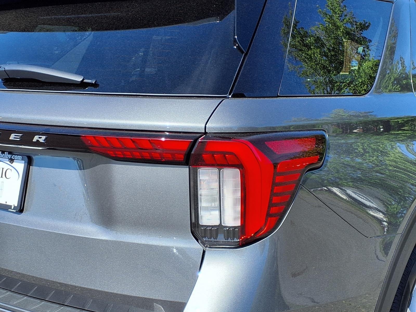 New 2026 Carbonized Gray Metallic Ford Active image 18