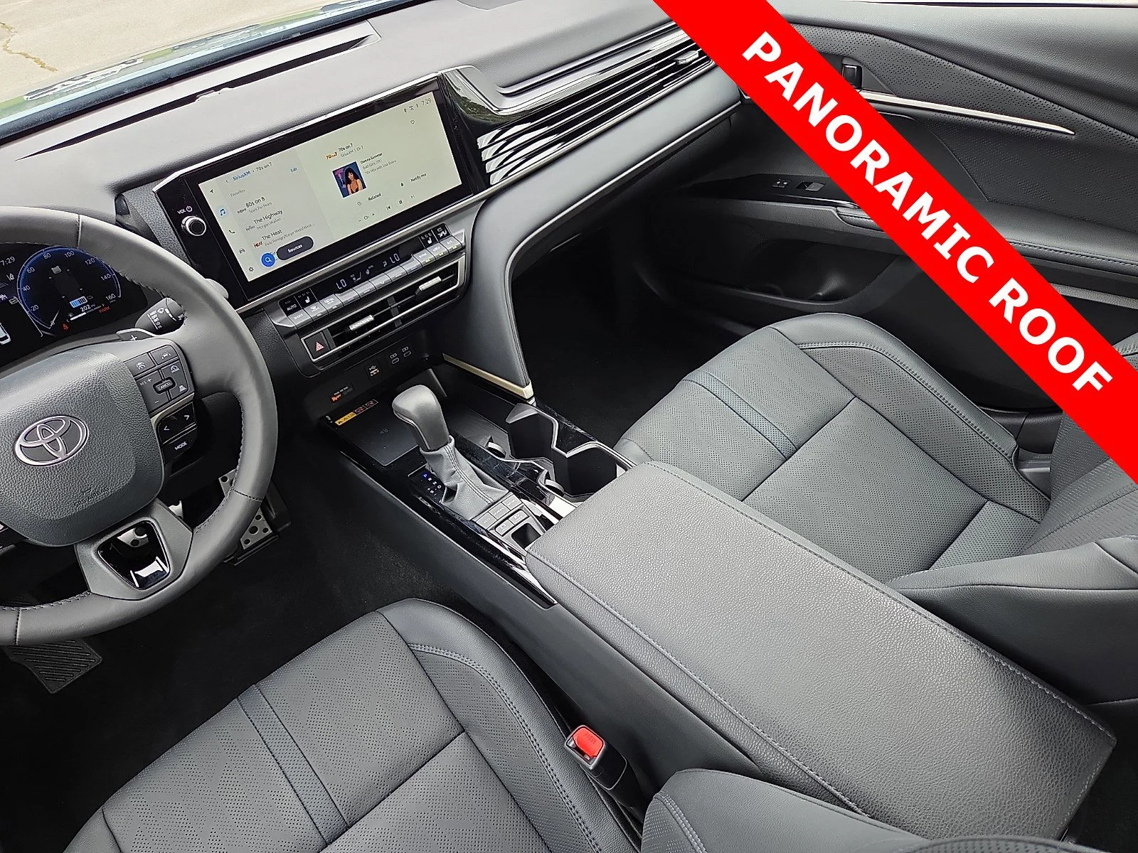 Used 2025 Ocean Gem/Midnight Black Metallic Toyota XSE image 12