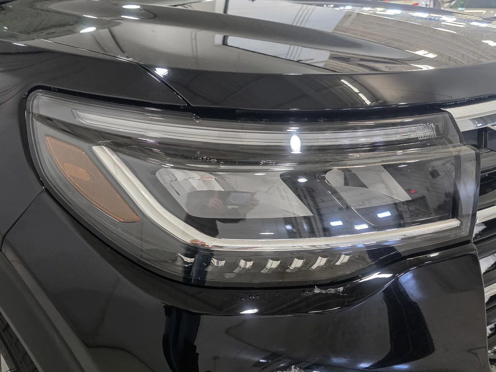 New 2026 Agate Black Metallic Ford Active image 14