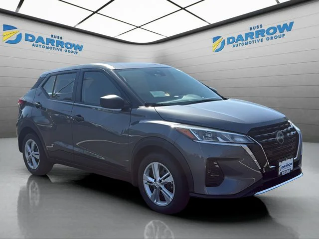 Used 2025 Gray Nissan S image 7