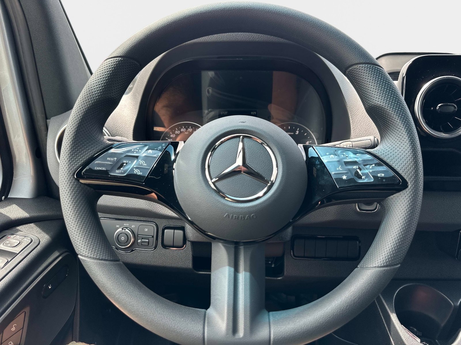 2025 Mercedes-Benz Sprinter Passenger Van Base - Photo 21