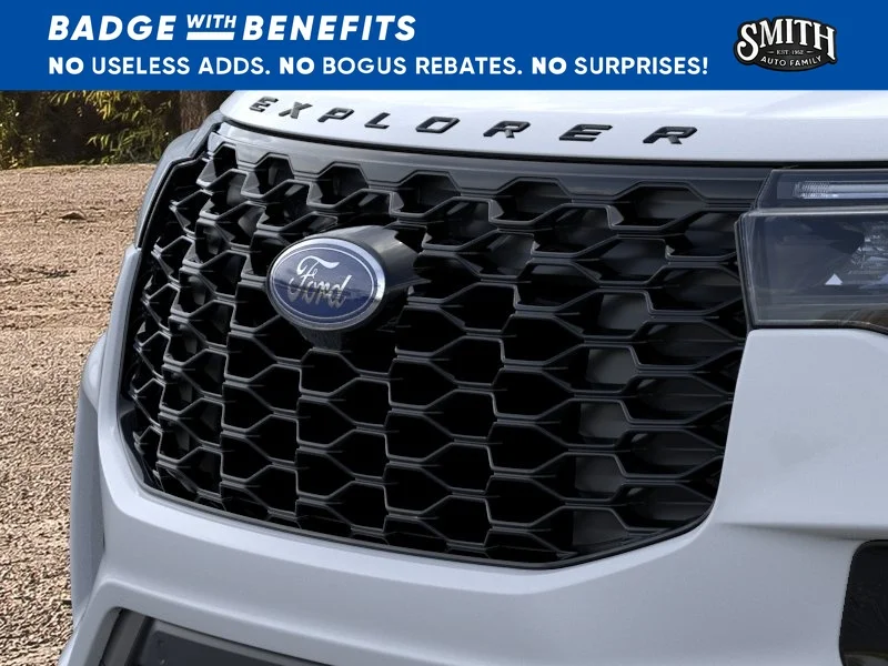 New 2026 Space White Metallic Ford ST-Line image 18