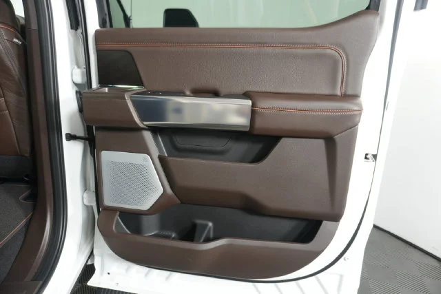 New 2027 Star White Metallic Tri-Coat Ford F-350® King Ranch® image 36