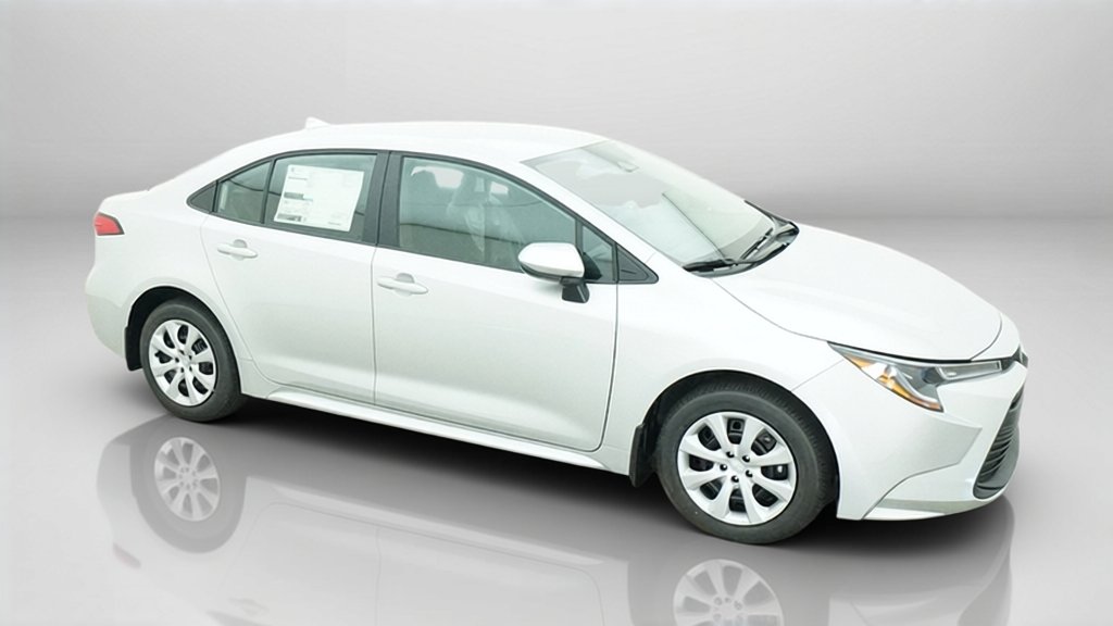 New 2027 Classic Silver Metallic Toyota LE image 6