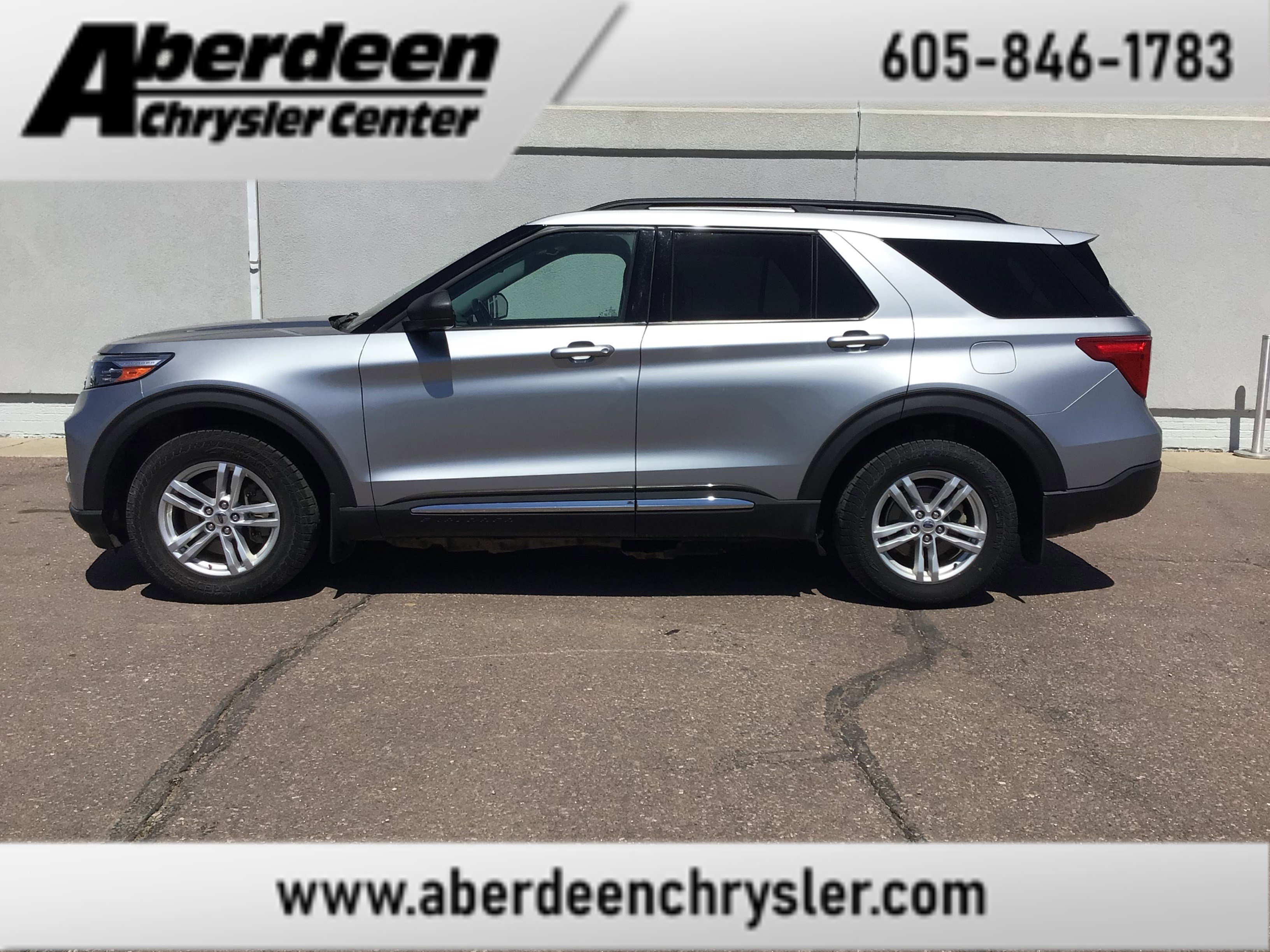 2020 Ford Explorer XLT 4WD's photo
