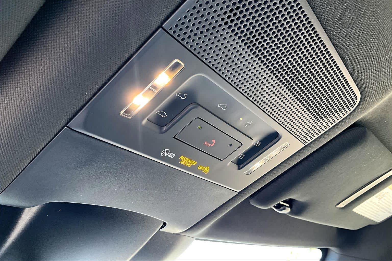 New 2026 Iridium Lexus PREMIUM image 15