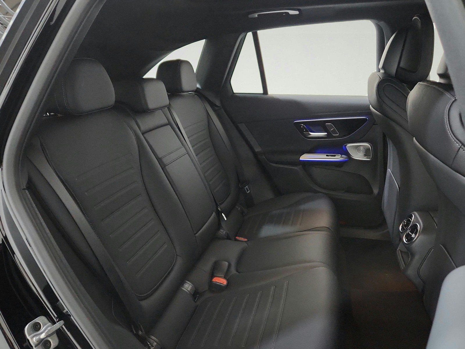 Certified Used 2026 Black Mercedes-Benz GLC 300 image 21