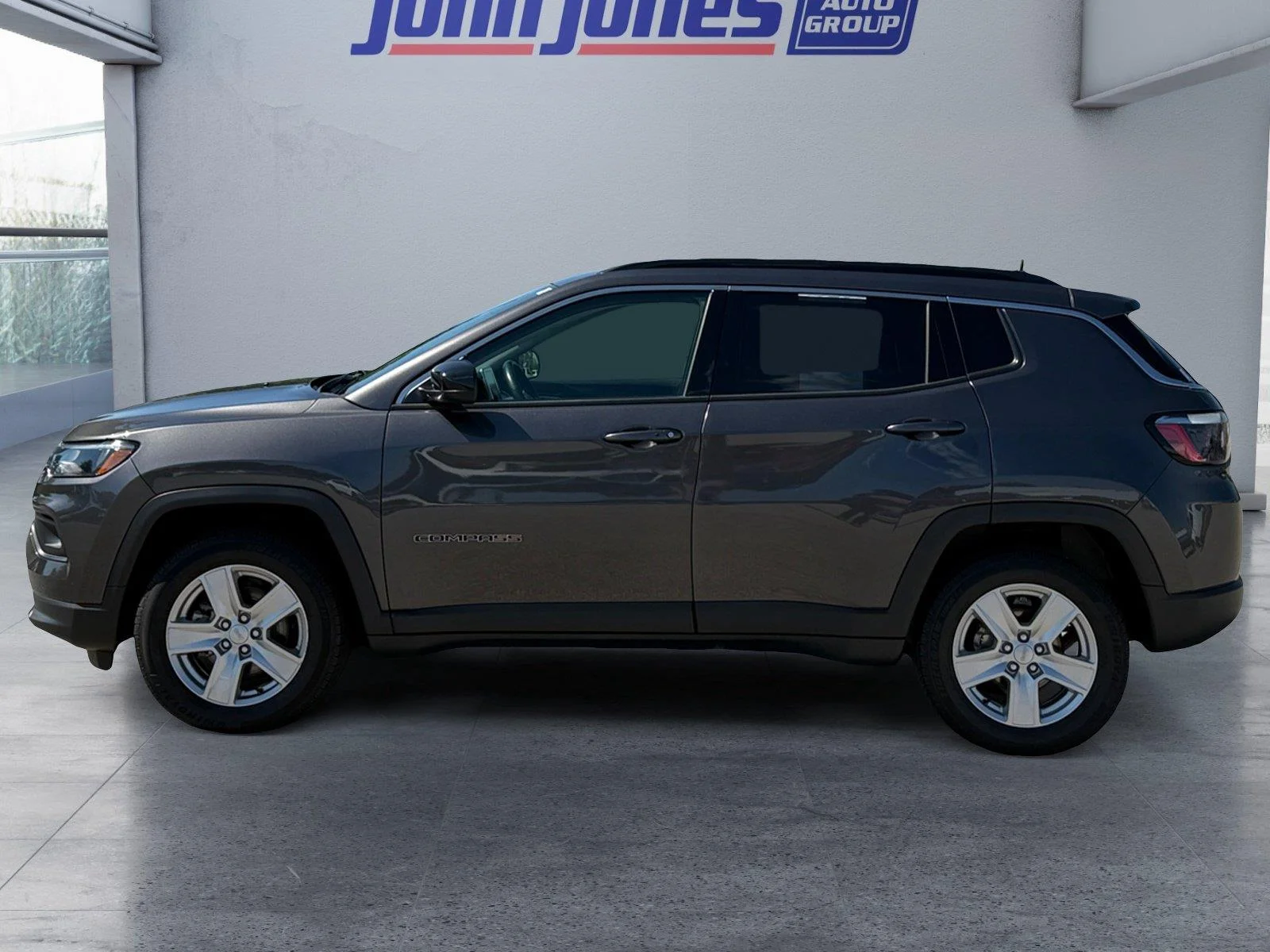 Used 2022 Jeep Compass Latitude with VIN 3C4NJDBBXNT157845 for sale in Salem, IN