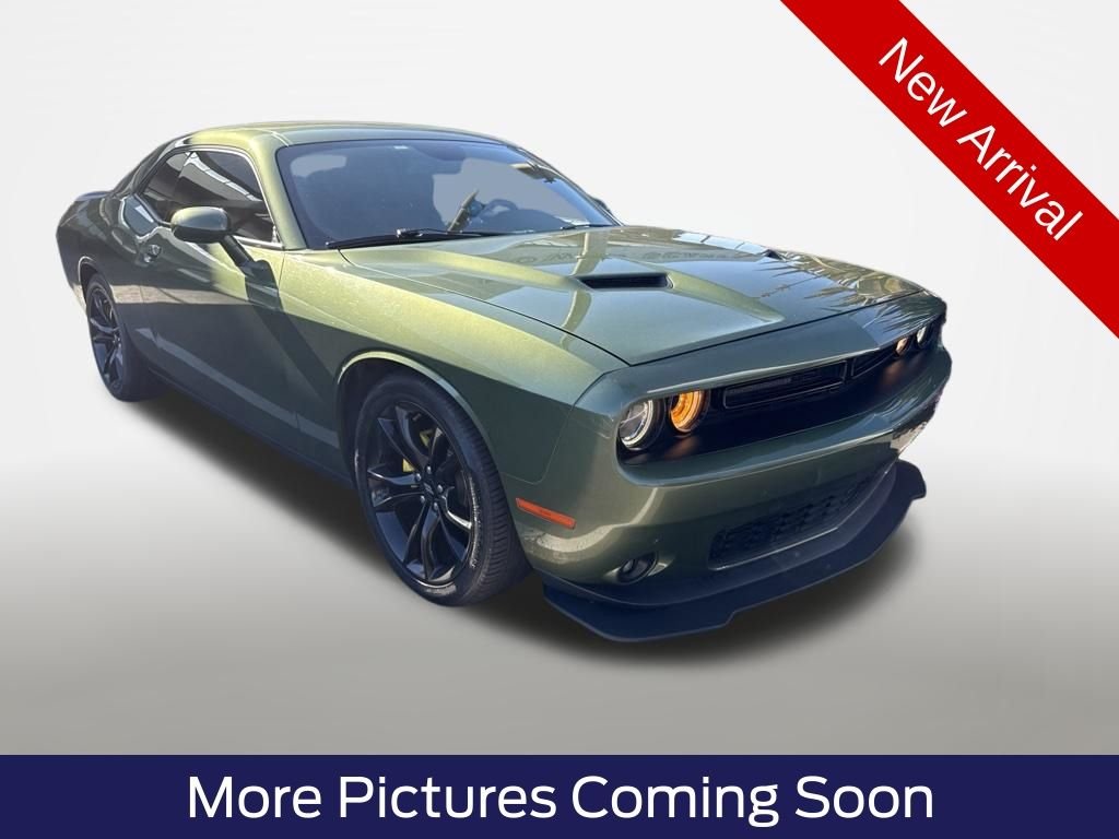 2018 Dodge Challenger SXT's photo