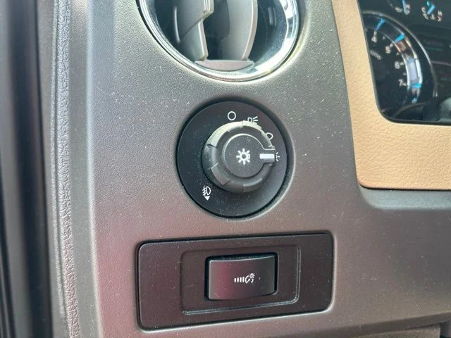 Used 2012 Black Ford XLT image 13
